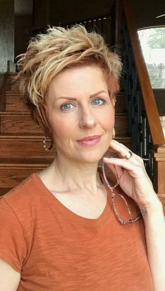 45 Beautiful Short Hairstyles for Women Over 60 (Updated 2018)