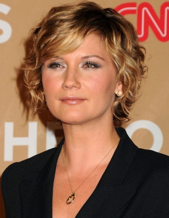 Curly Short Hairstyles for Women