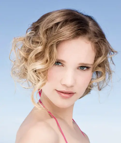 Short Curly Hairstyles for Beautiful Girls