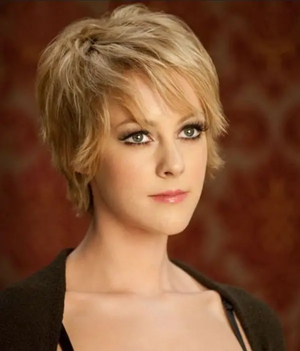 Short Straight Hairstyles for Fine Hair