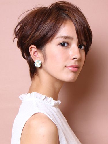 20 Short Hairstyles for Asian Women that is Gonna be Awesome in 2022 Asian-a-line-pixie