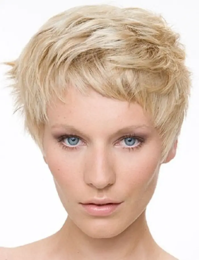 Short Choppy Layered Haircuts for Women Over 40
