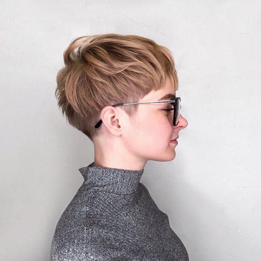 20 Trendy Short Choppy Hairstyles that You Should Try in 2022 Short-edgy-pixie-wedge