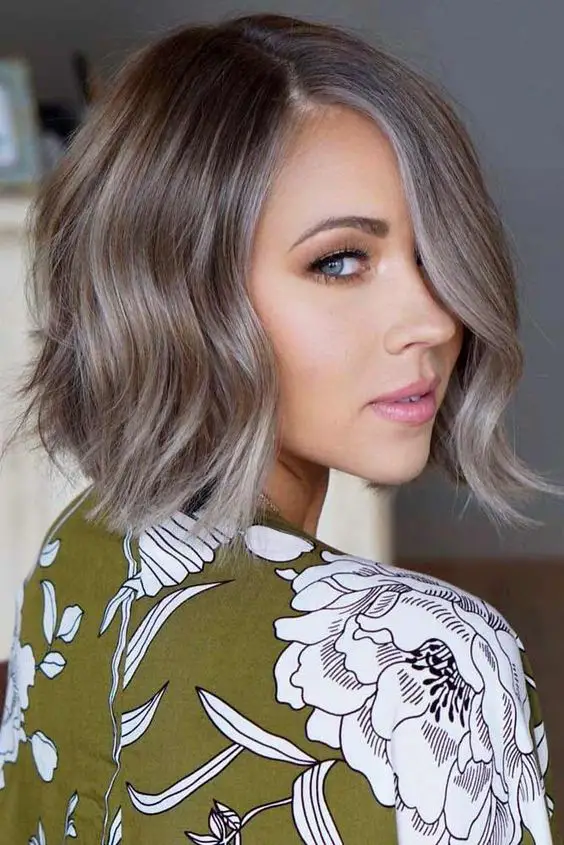 100 Stylish and Easy Short Hairstyle Ideas for Women to Try in 2022 A-line-bob-haircut-2