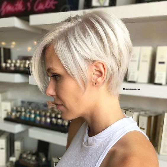 100 Stylish and Easy Short Hairstyle Ideas for Women to Try in 2022 Inverted-pixie-bob-1