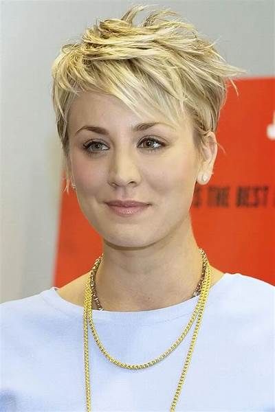 100 Stylish and Easy Short Hairstyle Ideas for Women to Try in 2022 Messy-spiky-hairstyle-1