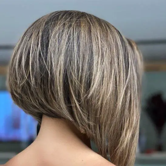 100 Stylish and Easy Short Hairstyle Ideas for Women to Try in 2022 Reverse-bob-haircut-1