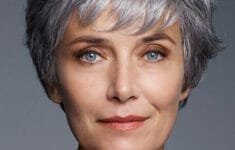 81 Beautiful Short Hairstyles for Women Over 60 (Updated 2022) 99c6623df4a0d63510f075e14a976a87-235x150