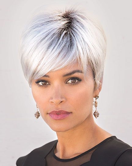 45 Flattering Short Blonde Hairstyles and Haircuts for Women in 2022 Opalescent-Blonde-Pixie