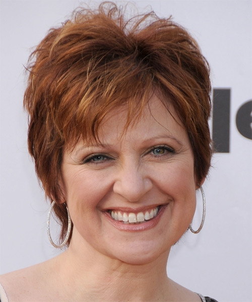 Short Hairstyles for Older Women with Round Faces
