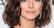 Allison Miller With Short Curly Bob Hairstyles