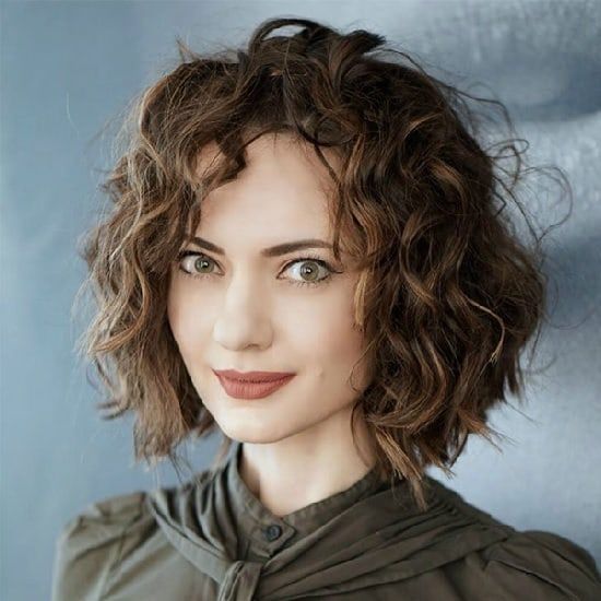 Asian short curly hairstyle 2