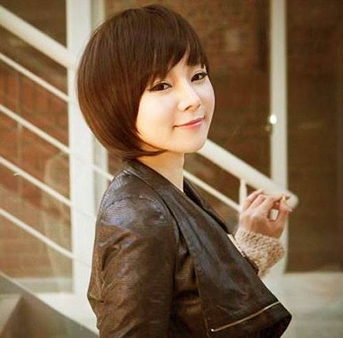 asian short hairstyles with bangs for women