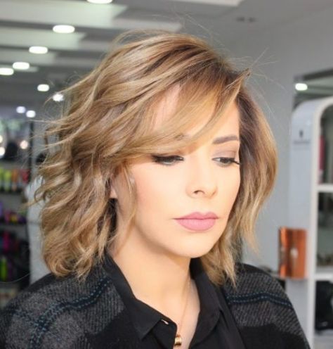 17 Very Layered Short Hairstyles for Older Women (Updated 2022) Wavy-layered-bob-haircut