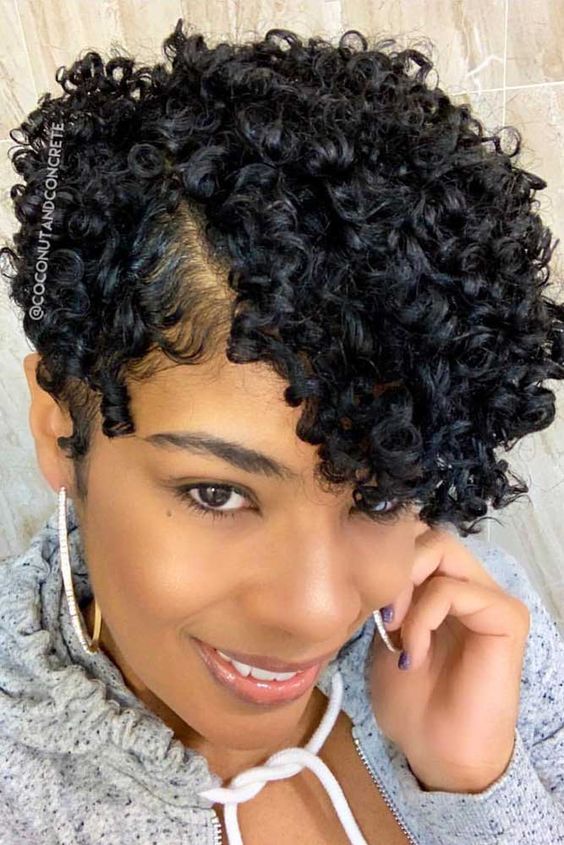 30 Classic Short Haircut Styles for Older Black Women (Update 2022) Natural-curly-pixie-hairstyles-2
