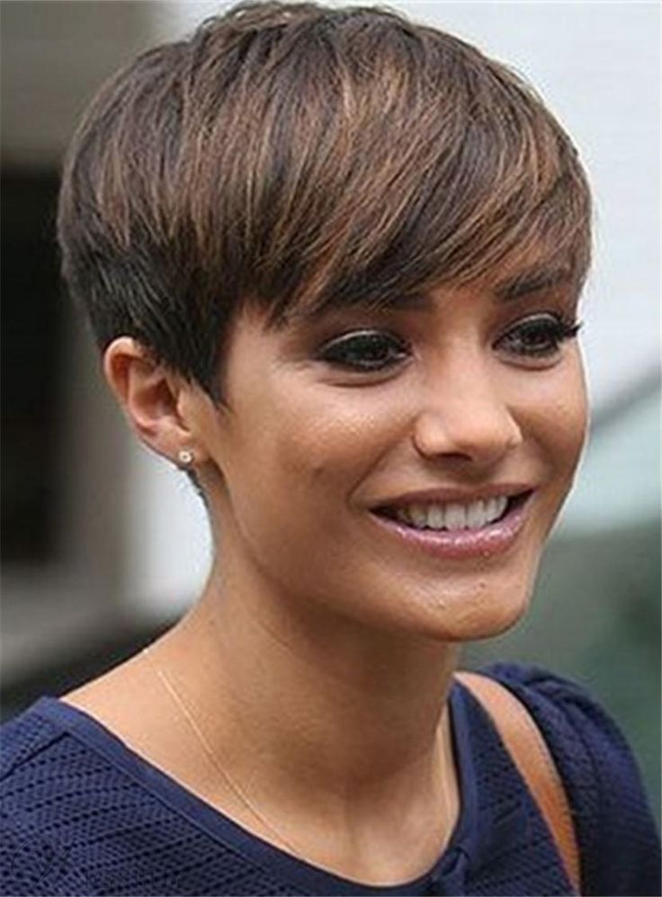 24 Easy Short Vintage Hairstyles to Try in 2022 Short-side-swept-pixie-2