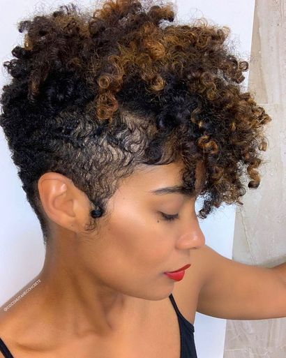 Gorgeous Short Hairstyles for Black Women (Update 2022) Curly-Mohawk-2