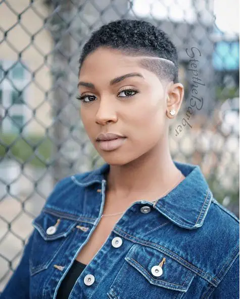 Gorgeous Short Hairstyles for Black Women (Update 2022) Low-Fade-Haircut-2