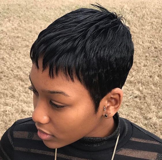 Gorgeous Short Hairstyles for Black Women (Update 2022) Short-Choppy-Haircut-2