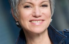 The Three Best Short Hairstyles for Gray Hair (Updated 2018) 093a8cb714e31996fe0a51f896eb4a3d-235x150