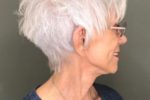 Gray Wedge Haircuts For Older Women 6