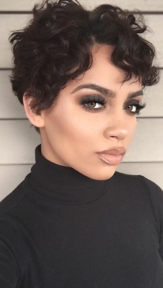 99+ Short Hairstyles for Black Women (Updated 2022) 010a39038e93663edf85473a36dd6ce6