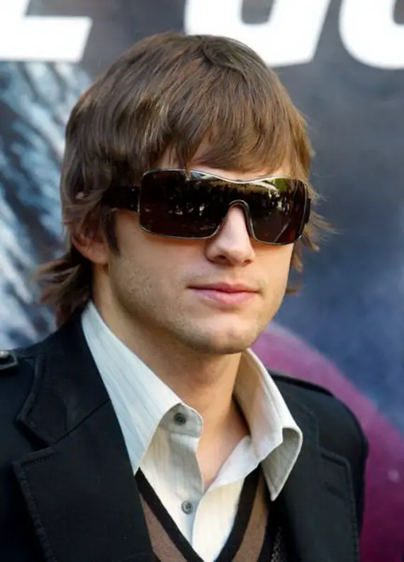 Ashton Kutcher Hairstyles ashton-kutcher-haircut