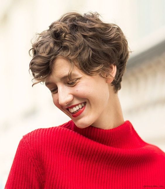 Short Haircuts for Curly Hair that You Should Check! Pixie_Cut_4-1