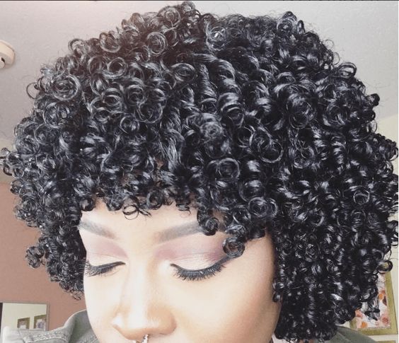 Short Black Haircuts that Best to Try! finger_coils_3