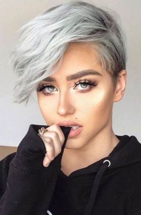 16 Fantastic Short Haircuts for Thick Hair that You Should Try Thick-pixie-haircuts-with-long-bangs