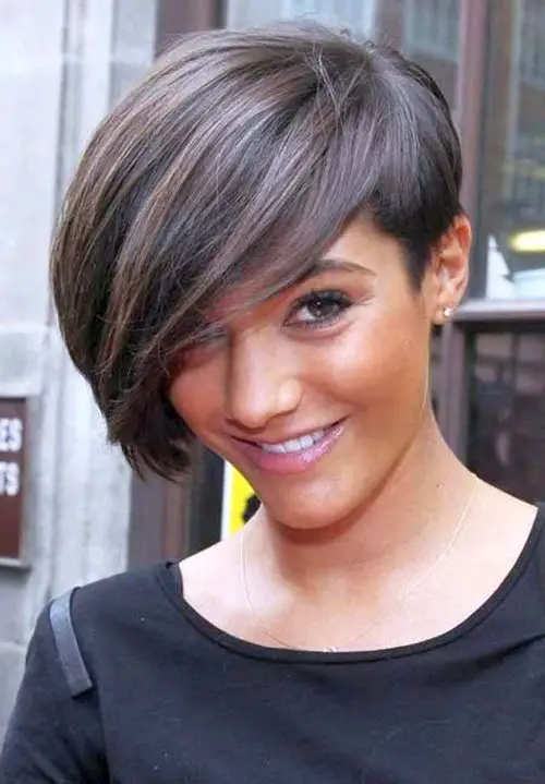 16 Fantastic Short Haircuts for Thick Hair that You Should Try Thick-tapered-pixie