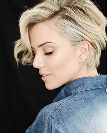 Short Hairstyle And Your Personality short_pixie_hairstyle_9