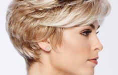 40 Pretty Short Hairstyles for Women Over 50 with Thin Hair that Look Fresh Pixie_Maximum_Lift_Older_Woman_Over_50_3-235x150