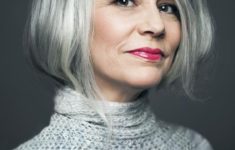 Pretty Short Haircuts for Women Over Fifty