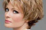 Look Chic With This Pixie Hairstyle