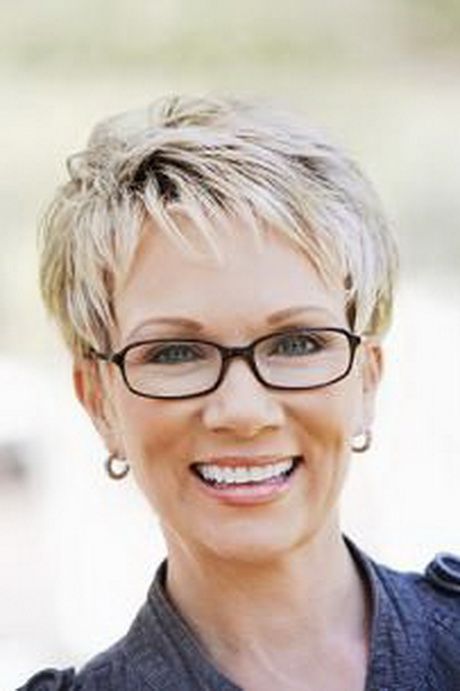 Short Hairstyles for Over 60 with Glasses to Look Fresh and Young