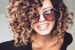 A Medium Curly Hairstyle That Looks Awesome In 2018
