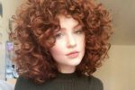 Medium Curly Hairstyles Women 13