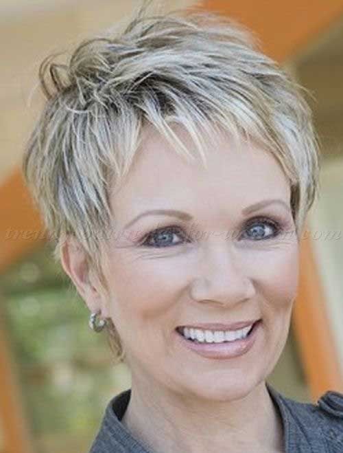 short hairstyle with lowlights for women over 50