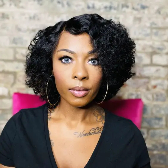 20 Modern Short Natural Curly Hairstyles for Older Black Ladies