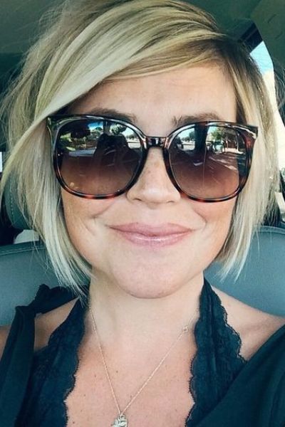 54 Awesome Short Layered Bob Hairstyles Ideas modern-and-cute-choppy-layers-hairstyle-with-bangs