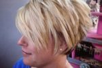 Pretty Choppy Haircuts That Works With Older Women With Thick Hair