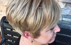 45 Wedge Haircuts for Women Over 50 for Those into Simple and Classic Appearance 58c4271f7873acfa5421a83d3d1470e6-235x150