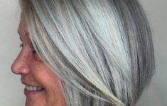 45 Short Hairstyles for Grey Hair and Glasses that Make Older Women Still Looking Stylish layered_platinum_bob_3-235x150