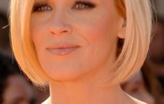 45 Short Hairstyles for Grey Hair and Glasses that Make Older Women Still Looking Stylish rounded_bob_with_stacked_nape_hairdo_5-235x150