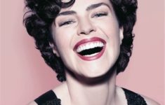 90 Gorgeous Short Curly Hairstyles for Women Over 50 049b9a68ca55281365df2b74fa92dbf0-235x150