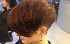 50 Beautiful Short Wedge Haircuts For Over 40 Women 20-wedge-hairstyle-ideas-you-must-try-235x150