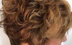 90 Gorgeous Short Curly Hairstyles for Women Over 50 bd698377fe54a39dc189ebbffcd4f838-235x150