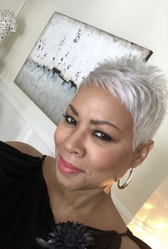 10 Excellent Short Haircuts for Black Ladies Over 50 Years Old Sassy-gray-haircut