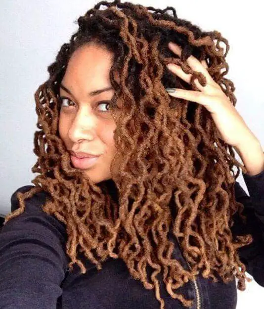 Curly Locks Hairstyle for African American Women 4